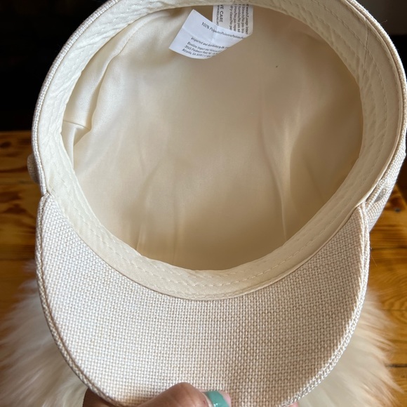 I Am Jewelry Women’s Fiddler Cap - Picture 10 of 12